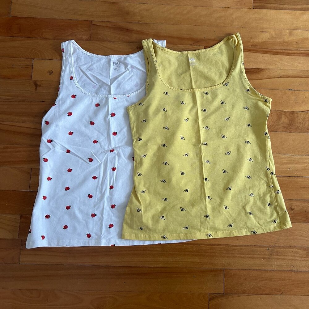 Twik by Simons set of 2 camisoles